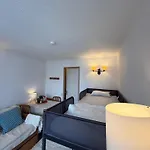 Daire Inout -tignes Val Claret -4 Beds Flat C205